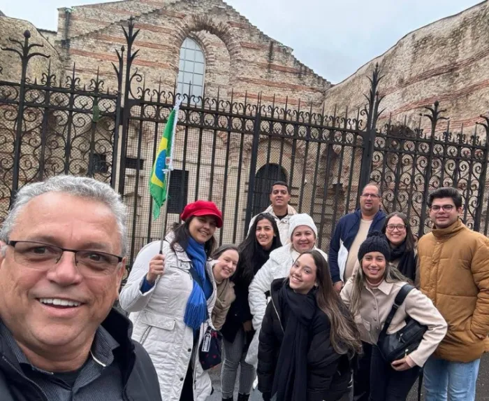 Lara Amorim e família